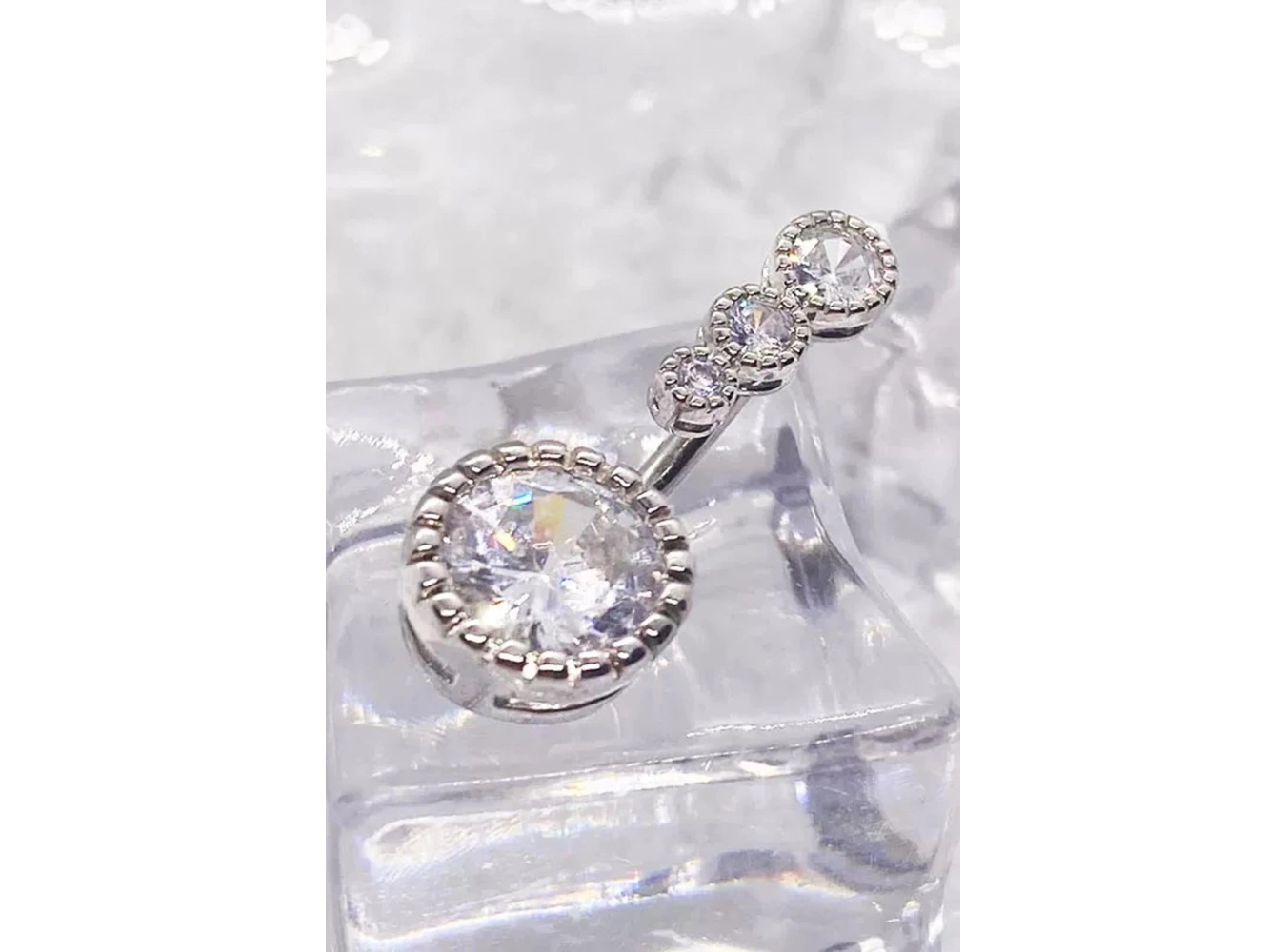 Gümüş Renk Taşlı Cerrahi Çelik Göbek Piercing