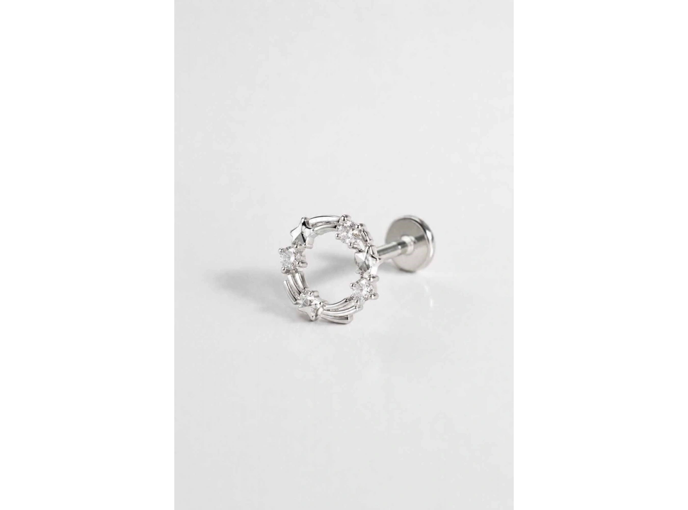 Gümüş Renk Taşlı Cerrahi Çelik Tragus/Kıkırdak Küpe/Piercing (Tek)