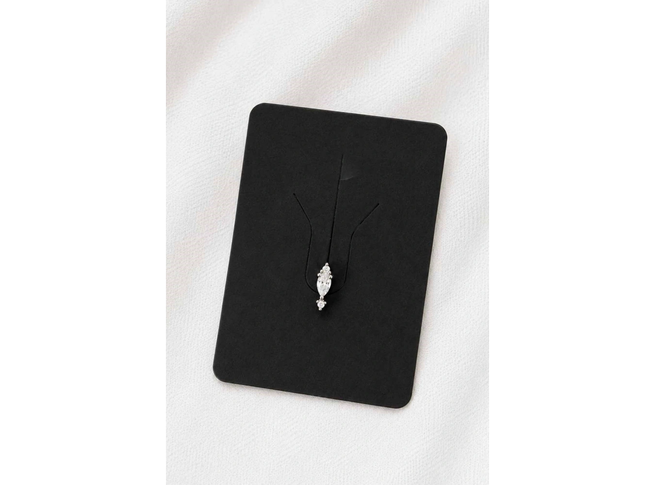 Gümüş  Renk  Taşlı Cerrahi Çelik Tragus/Kıkırdak Küpe/Piercing (Tek)