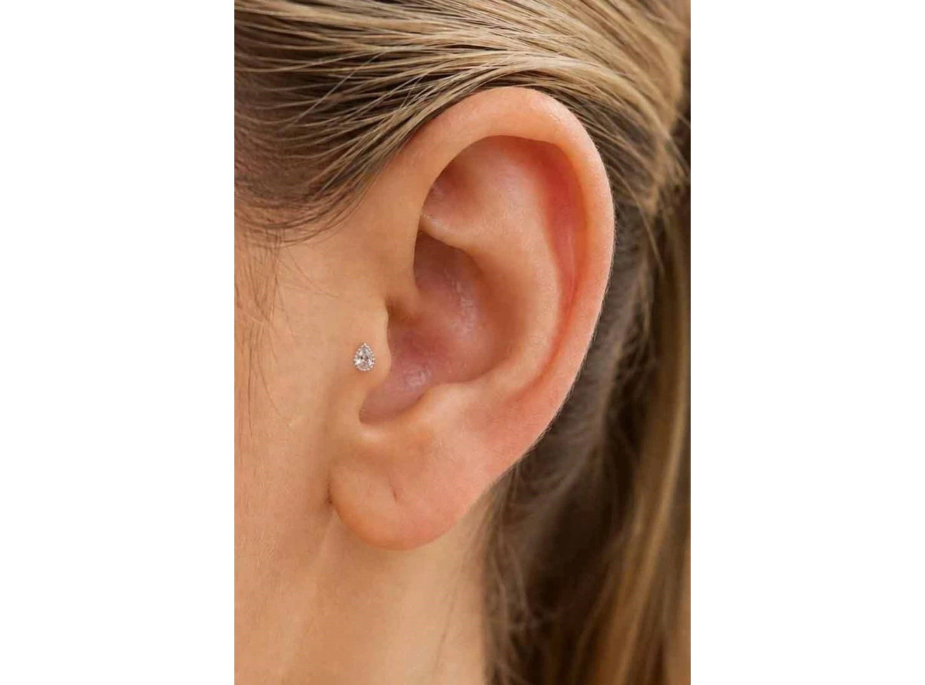 Gümüş Renk Taşlı Küçük Boy Cerrahi Çelik Tragus/Kıkırdak Küpe/Piercing (Tek)
