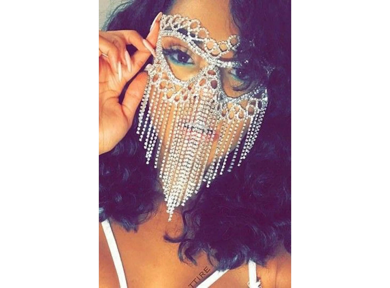 Gümüş Renk Taşlı Parti Maskesi