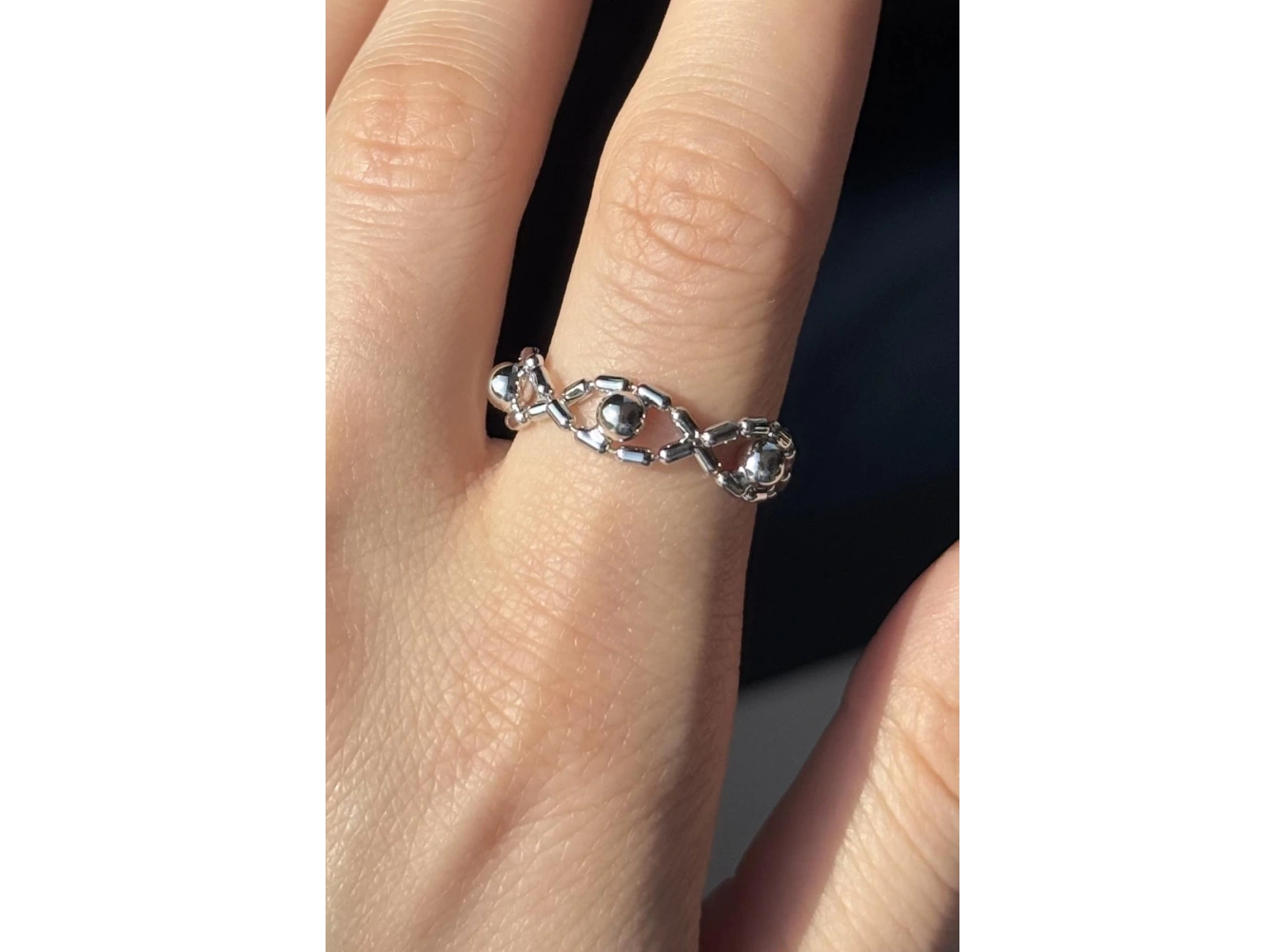 Gümüş Renk Top Detaylı Ayarlanabilir Yüzük