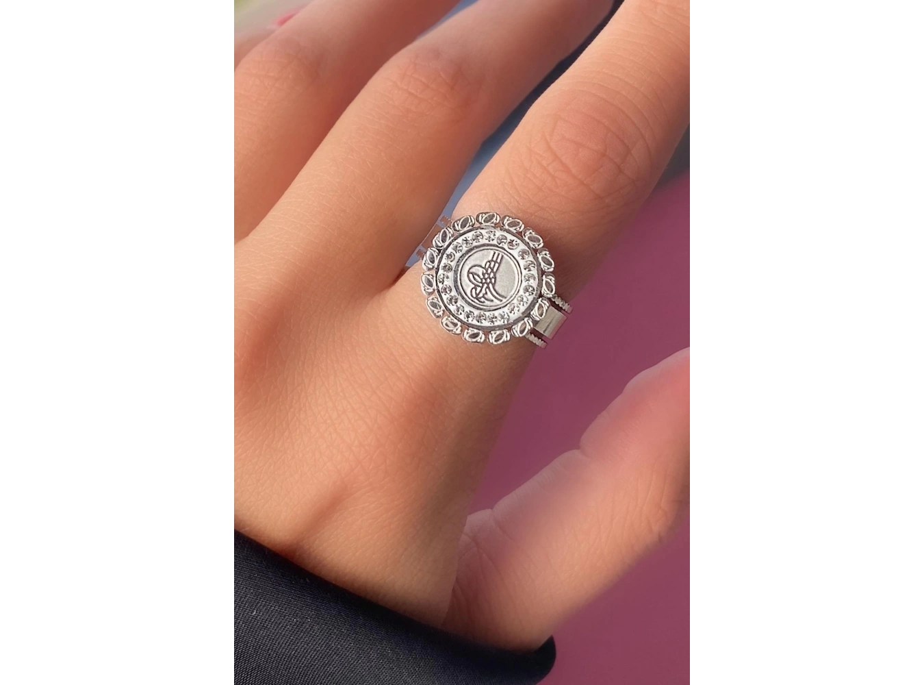Gümüş Renk Tuğra Figürlü Ayarlanabilir Çelik Yüzük