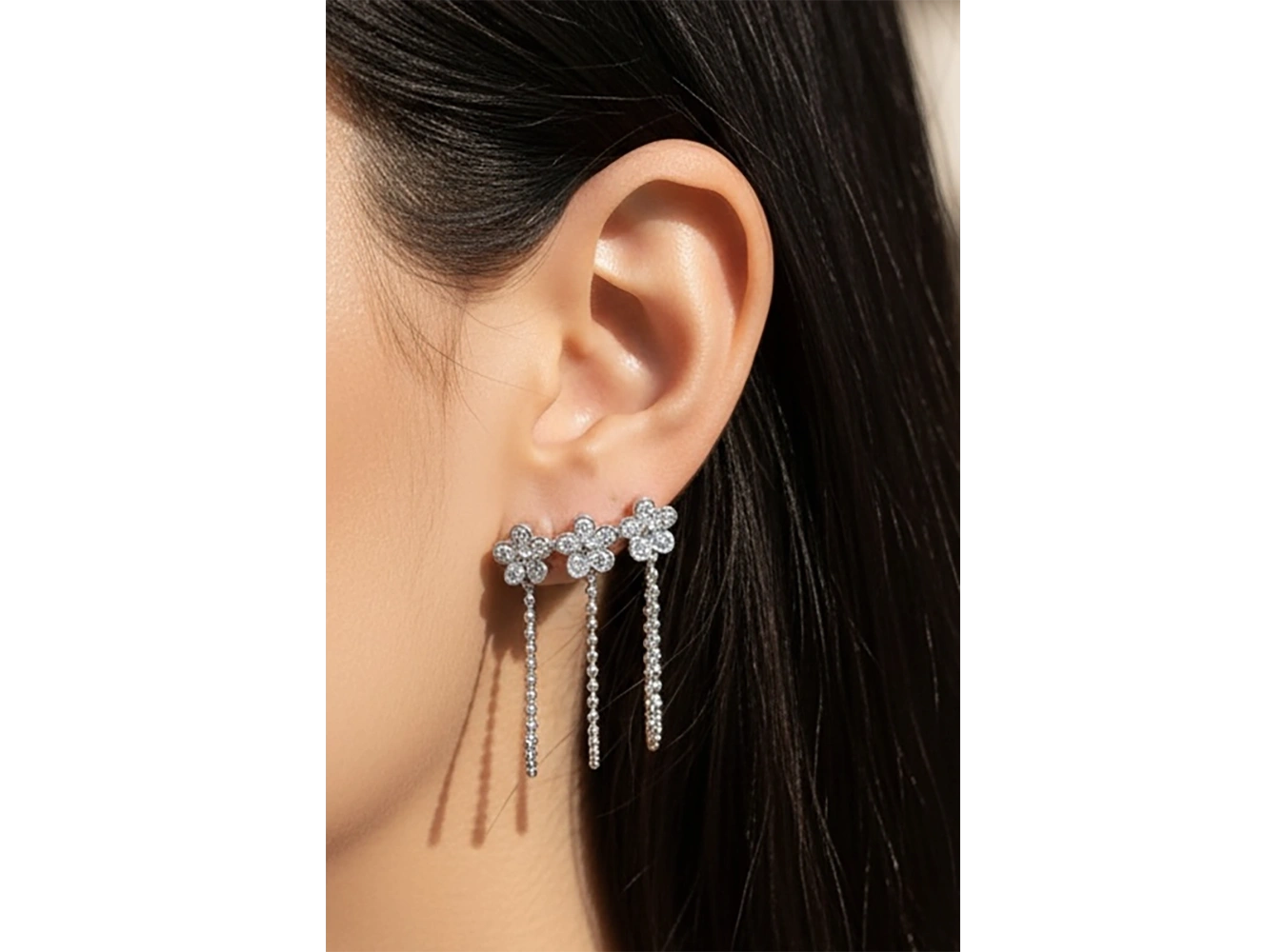 Gümüş Renk Üçlü Delik Görünümlü 14k Altın Kaplama Küpe (Çift)