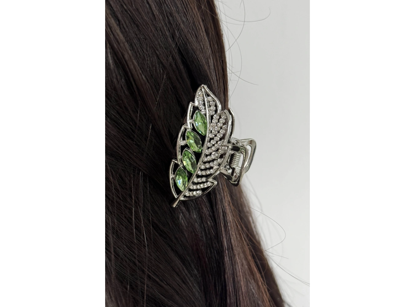 Gümüş Renk Yaprak Figürlü Metal Mini Mandal Toka