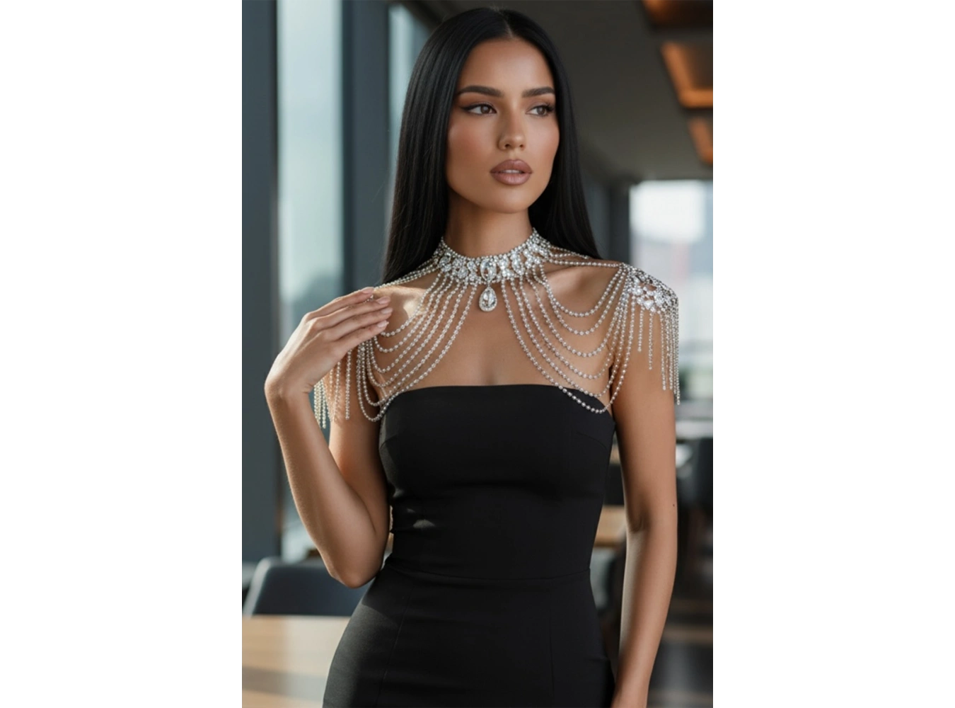 Gümüş Renk Taş Detaylı Tasarım Vücut Aksesuar