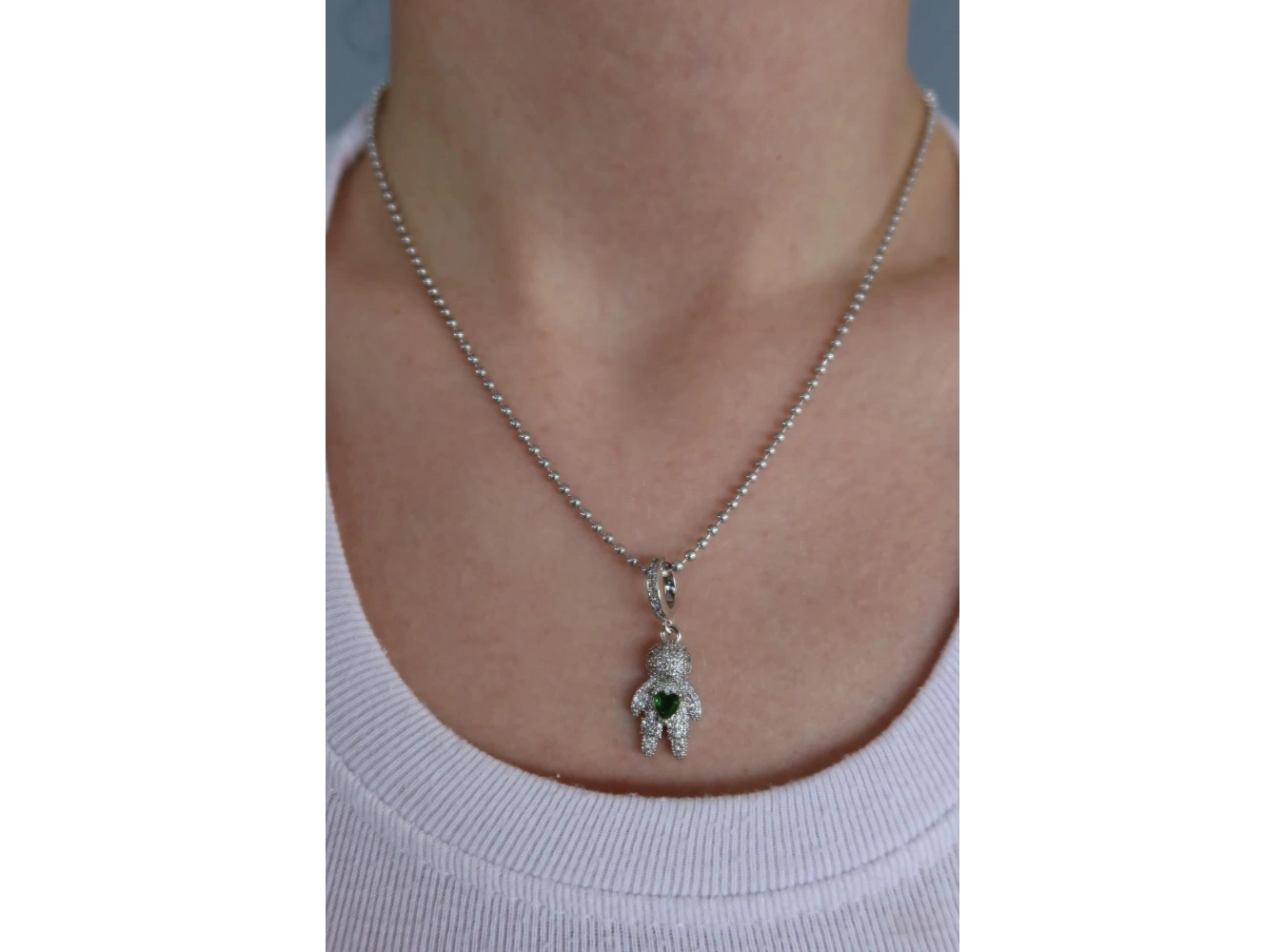 Gümüş Renk Yeşil Taş Detaylı YSX Kolye