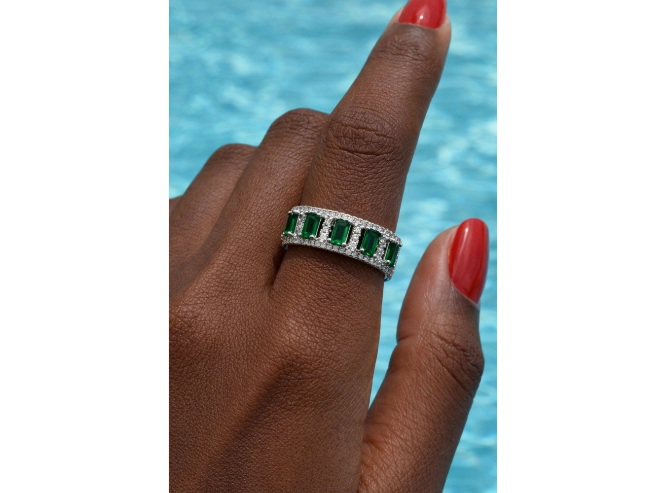 Gümüş Renk Yeşil Taşlı Ayarlanabilir Yüzük