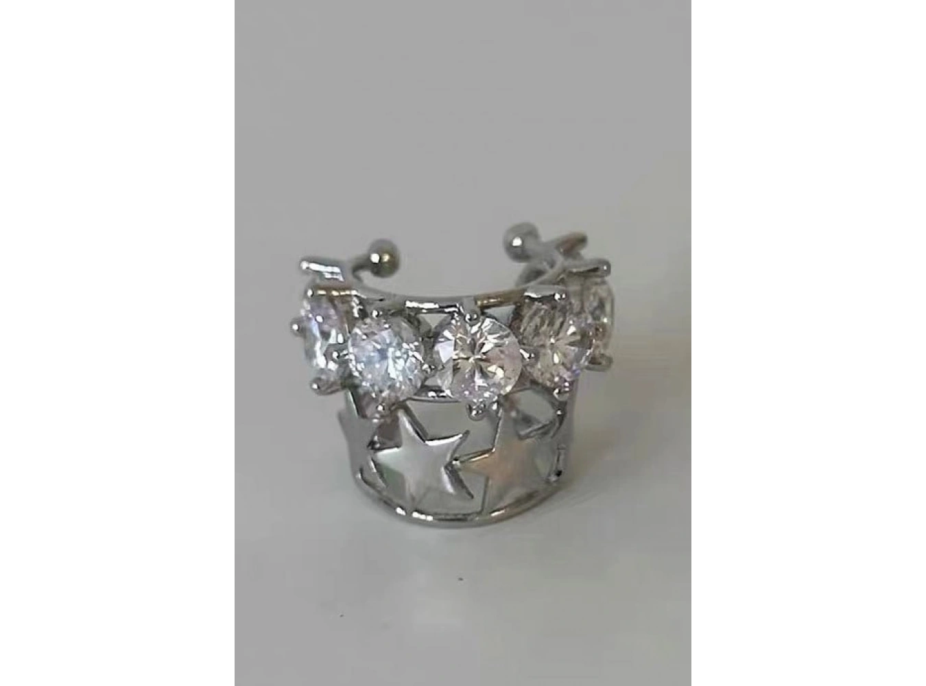 Gümüş Renk Yıldız Detaylı Taşlı Ear Cuff/Kulak Aksesuarı (Tek)