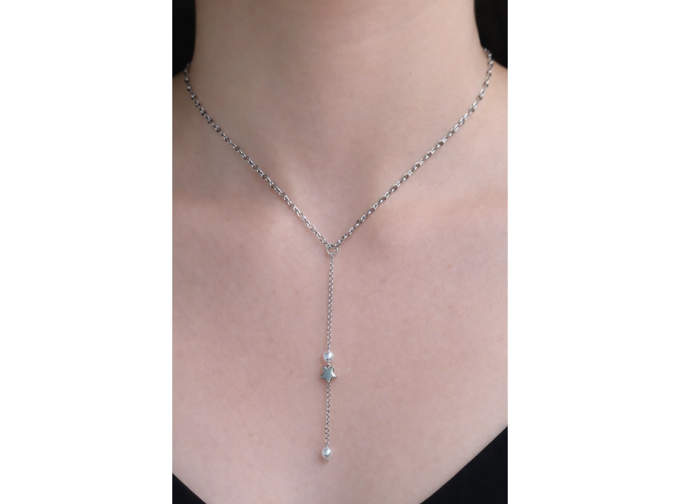 Gümüş Renk Yıldız Figürlü Çelik Y Kolye