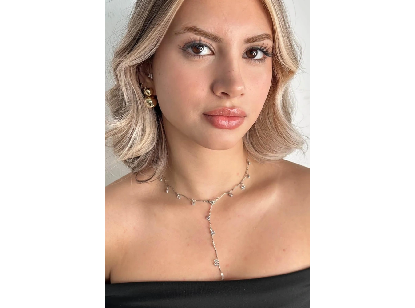 Gümüş Renk Yıldız Figürlü Çelik Y Kolye