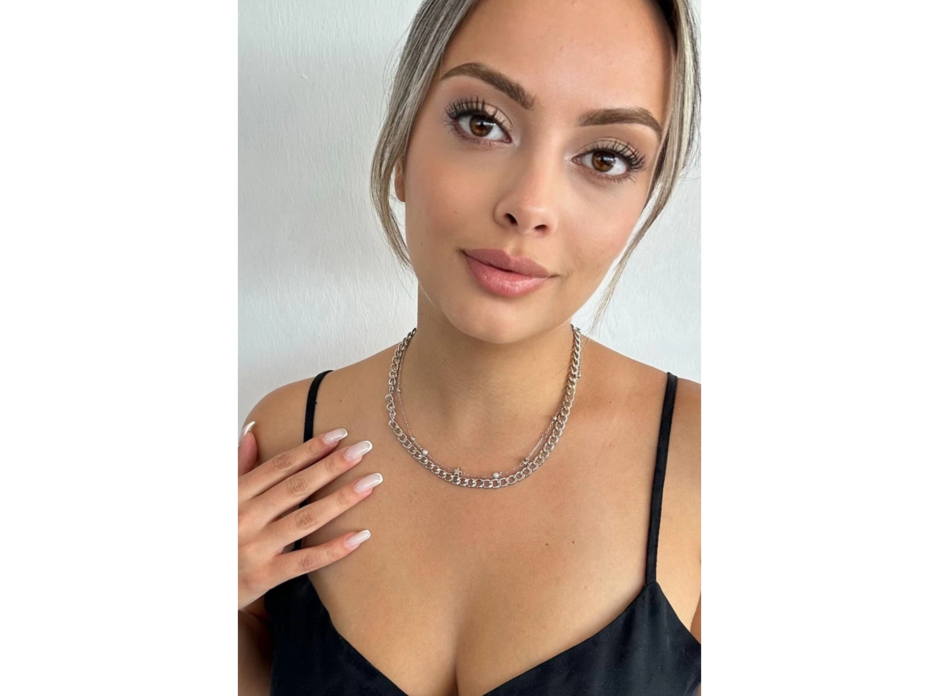 Gümüş Renk Yıldız Figürlü İnci Detaylı İkili Kolye