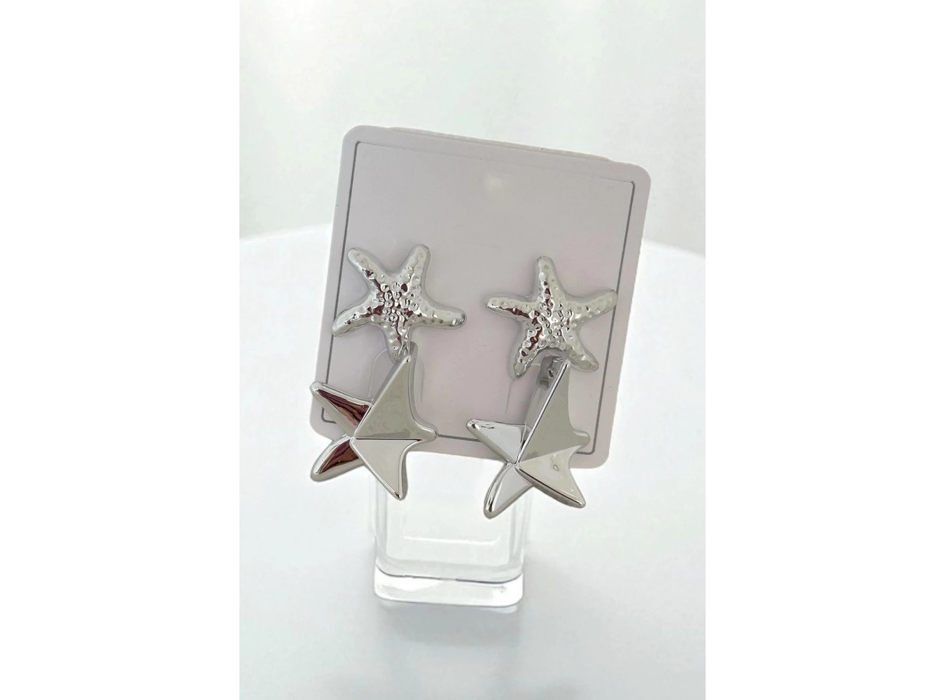 Gümüş Renk Yıldız Figürlü Küpe Set