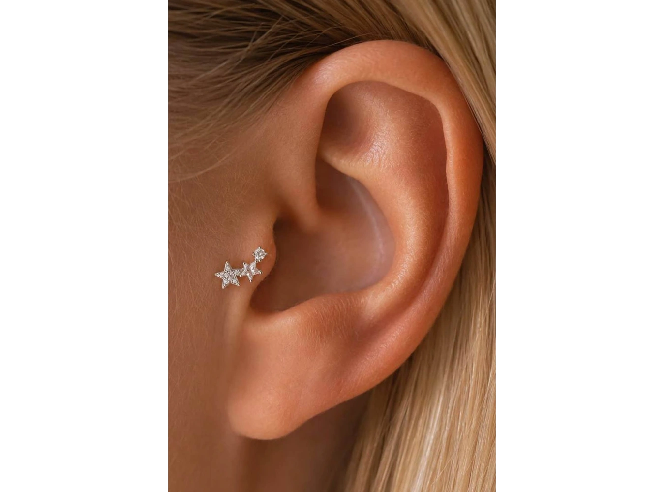 Gümüş   Renk  Yıldız Figürlü  Taşlı Cerrahi Çelik Tragus/Kıkırdak Küpe/Piercing (Tek)