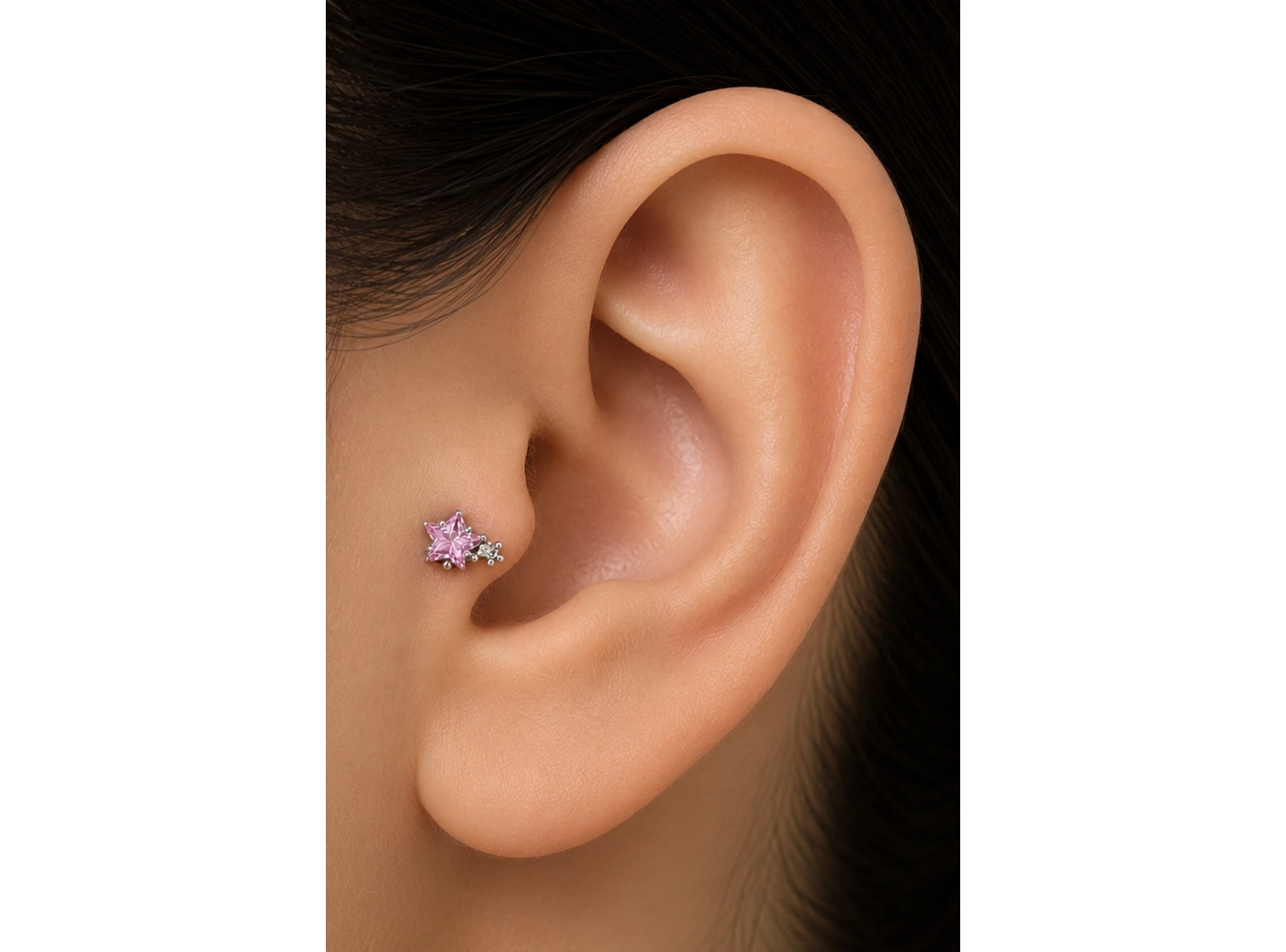 Gümüş  Renk Yıldız Figürlü  Taşlı Cerrahi Çelik Tragus/Kıkırdak Küpe/Piercing (Tek)