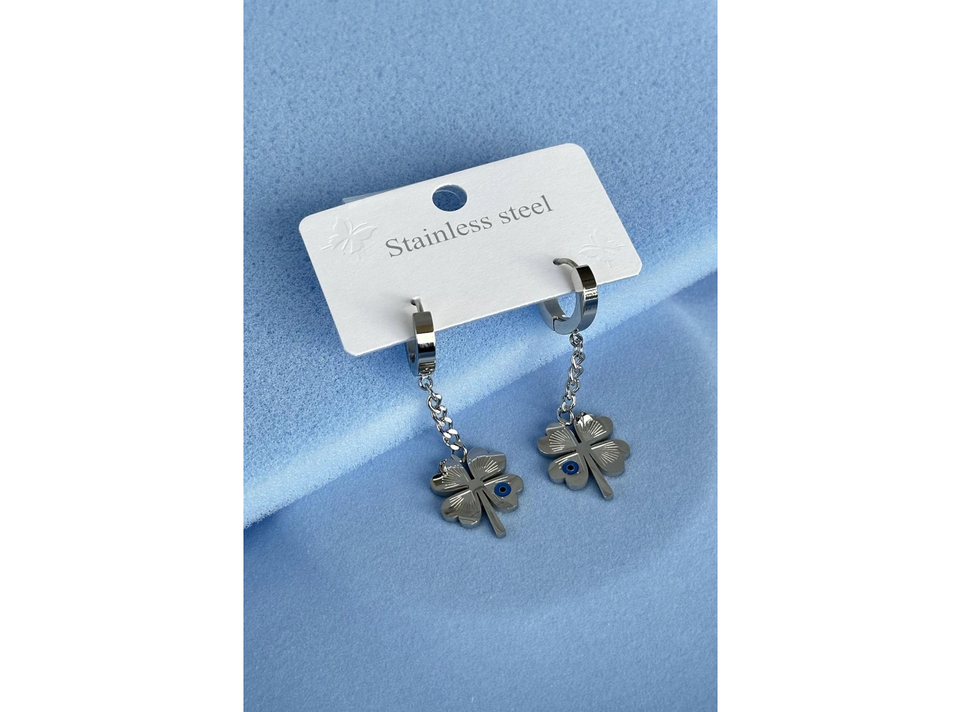 Gümüş Renk Yonca Figürlü Çelik Küpe (Çift)