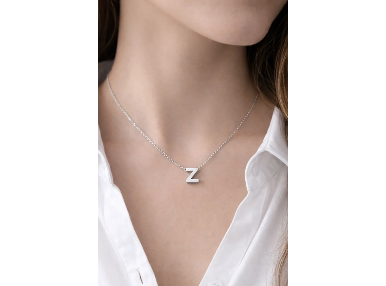 Gümüş Renk Z Harf Çelik Kolye