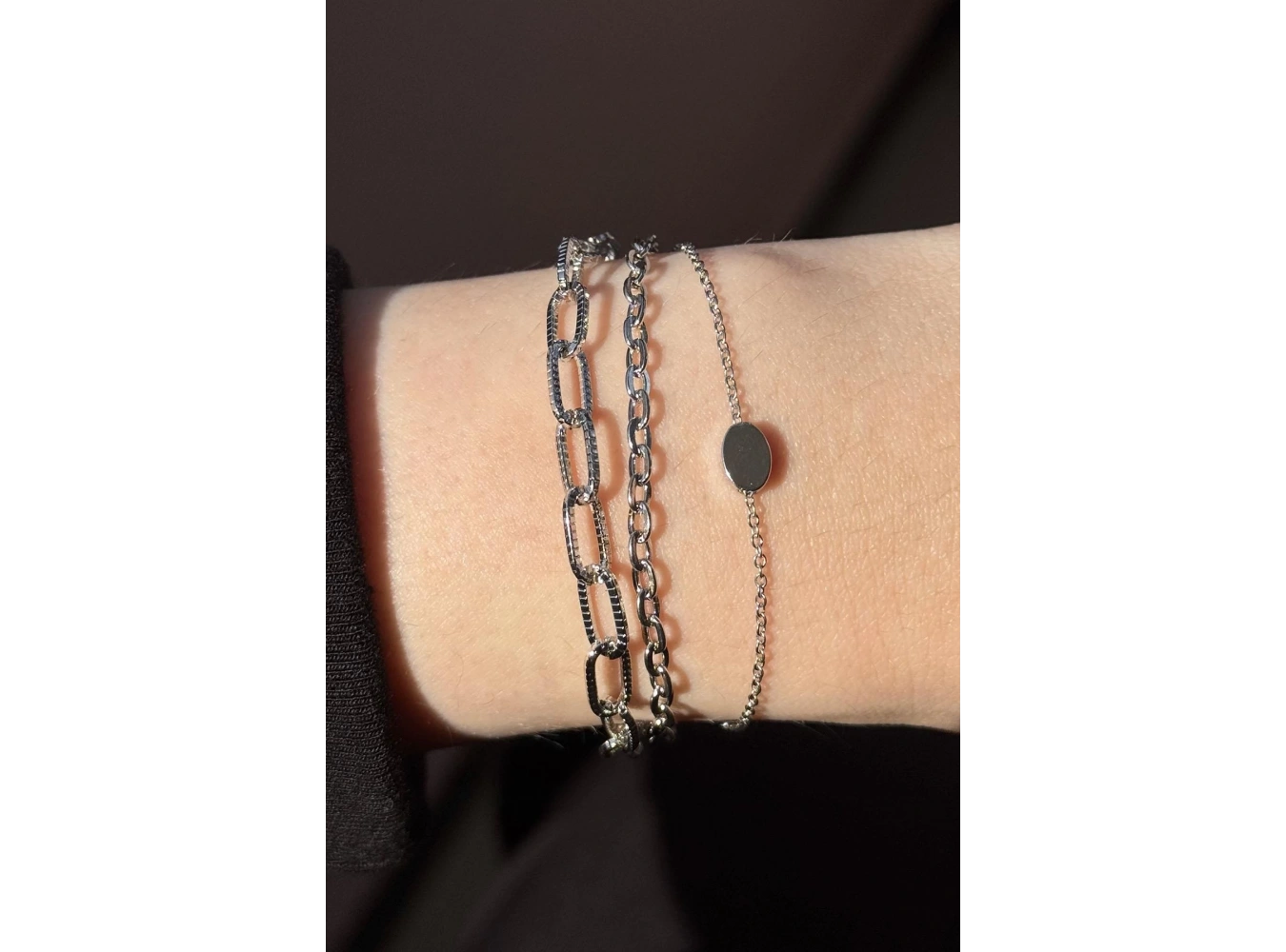 Gümüş Renk Zincir Detaylı Bileklik