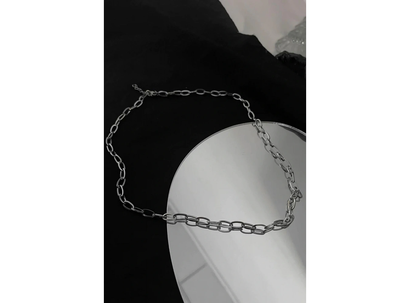 Gümüş Renk Zincir Detaylı Unisex Çelik Kolye