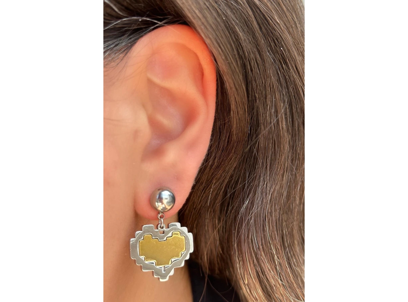 Gümüş Ve Altın Renk Kalp Figürlü Çelik Küpe (Çift)