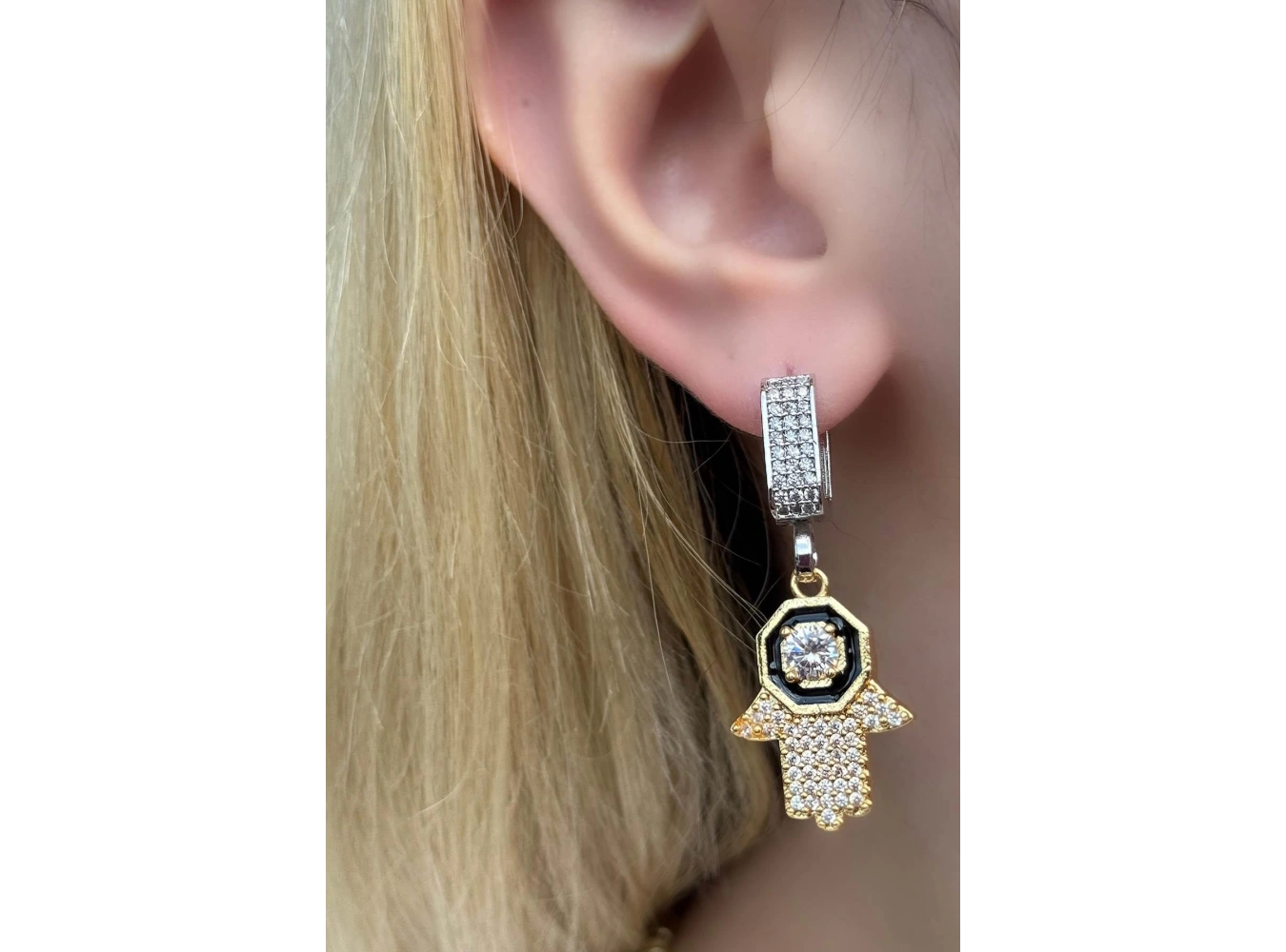 Gümüş Ve Altın Renk Taş Detaylı Küpe (Çift)