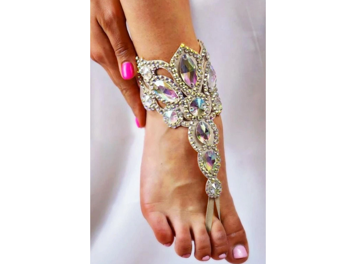 Hologramlı Taş Detaylı Ayak Dans Bileziği