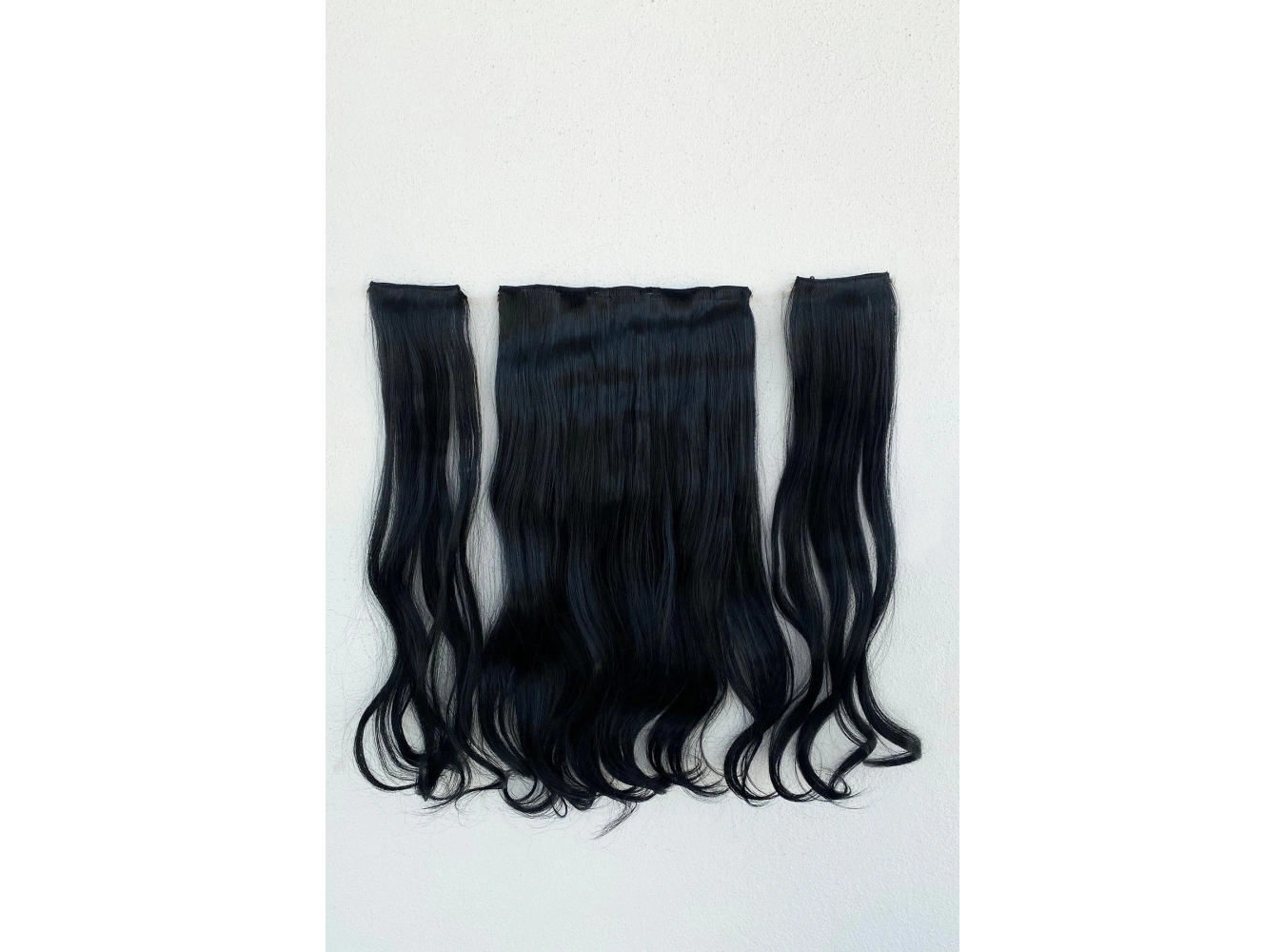 Isıya Dayanıklı Yıkanabilir Yarımay Çıt Çıt Saç - HT1 - Siyah - Dalgalı - 60 Cm - 110 Gr + 2 Adet Yan Çıt Çıt Saç