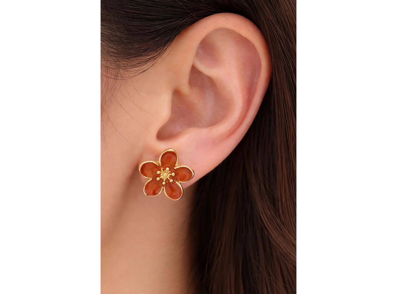 Kahve Renk Çiçek Figürlü Küpe (Çift)