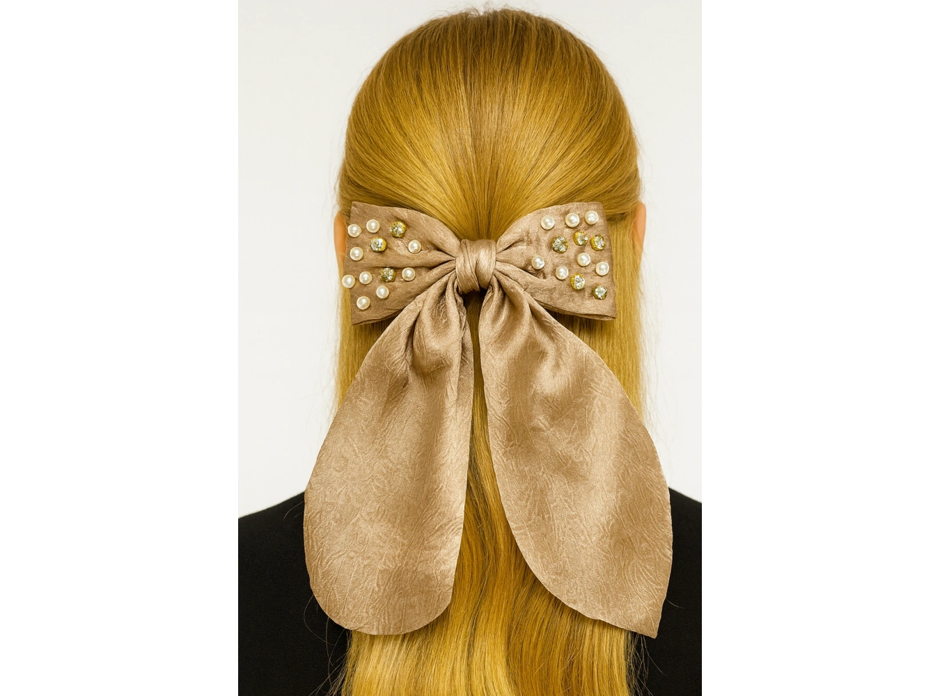 Kahve Renk Kurdele Figürlü İnci Ve Taş Detaylı Otomat Toka