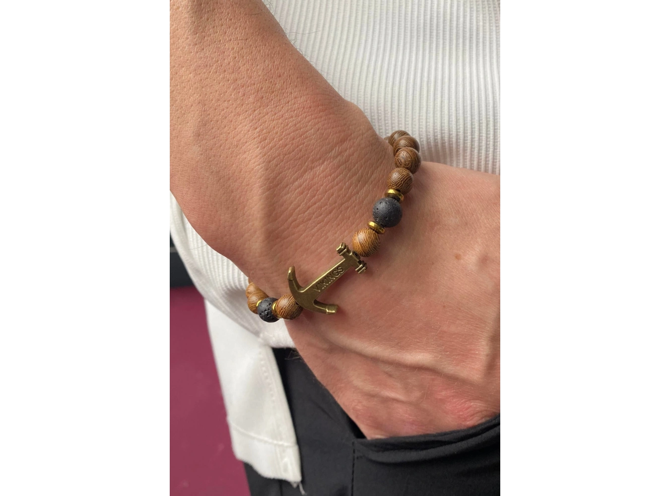 Kahverengi Çapa Figürlü Boncuk Erkek Bileklik