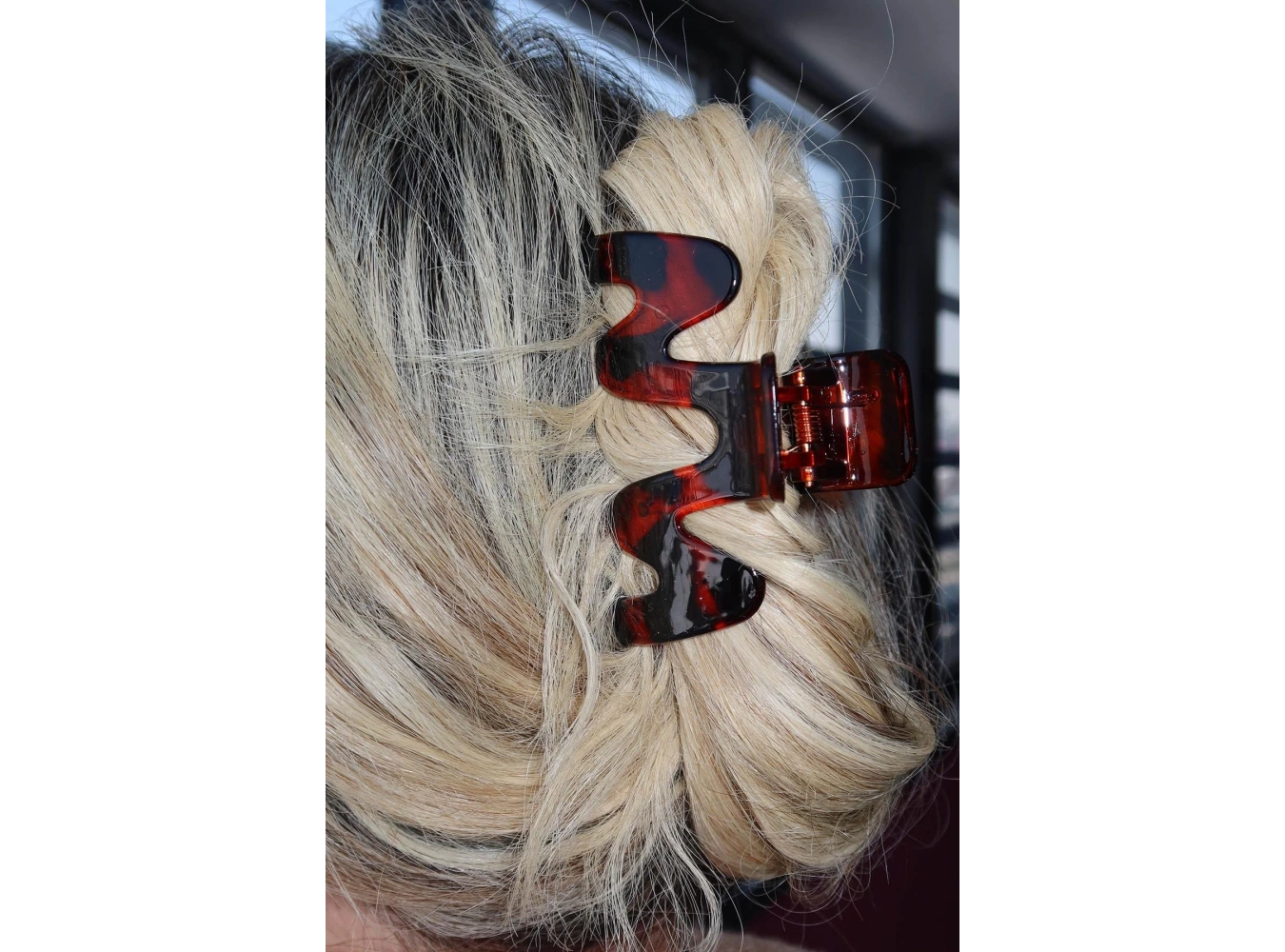 Kahverengi Dalga Detaylı Leopar Desenli Mandal Toka