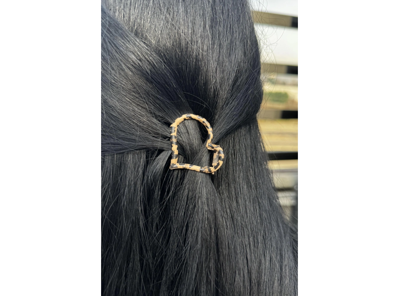 Kahverengi Leopar Desenli Kalp Figürlü Mandal Toka