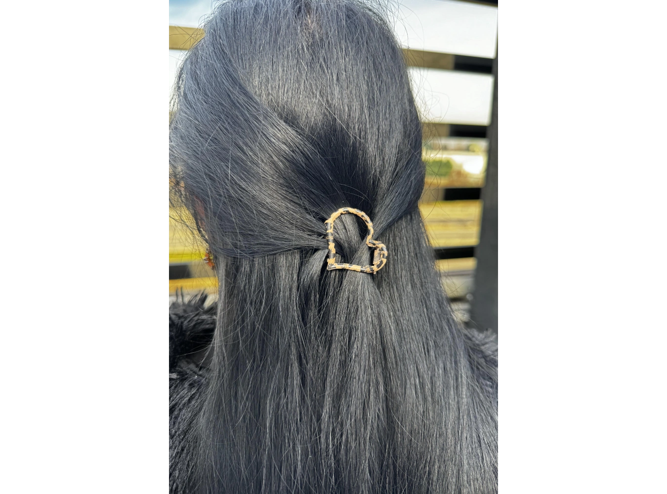 Kahverengi Leopar Desenli Kalp Figürlü Mandal Toka