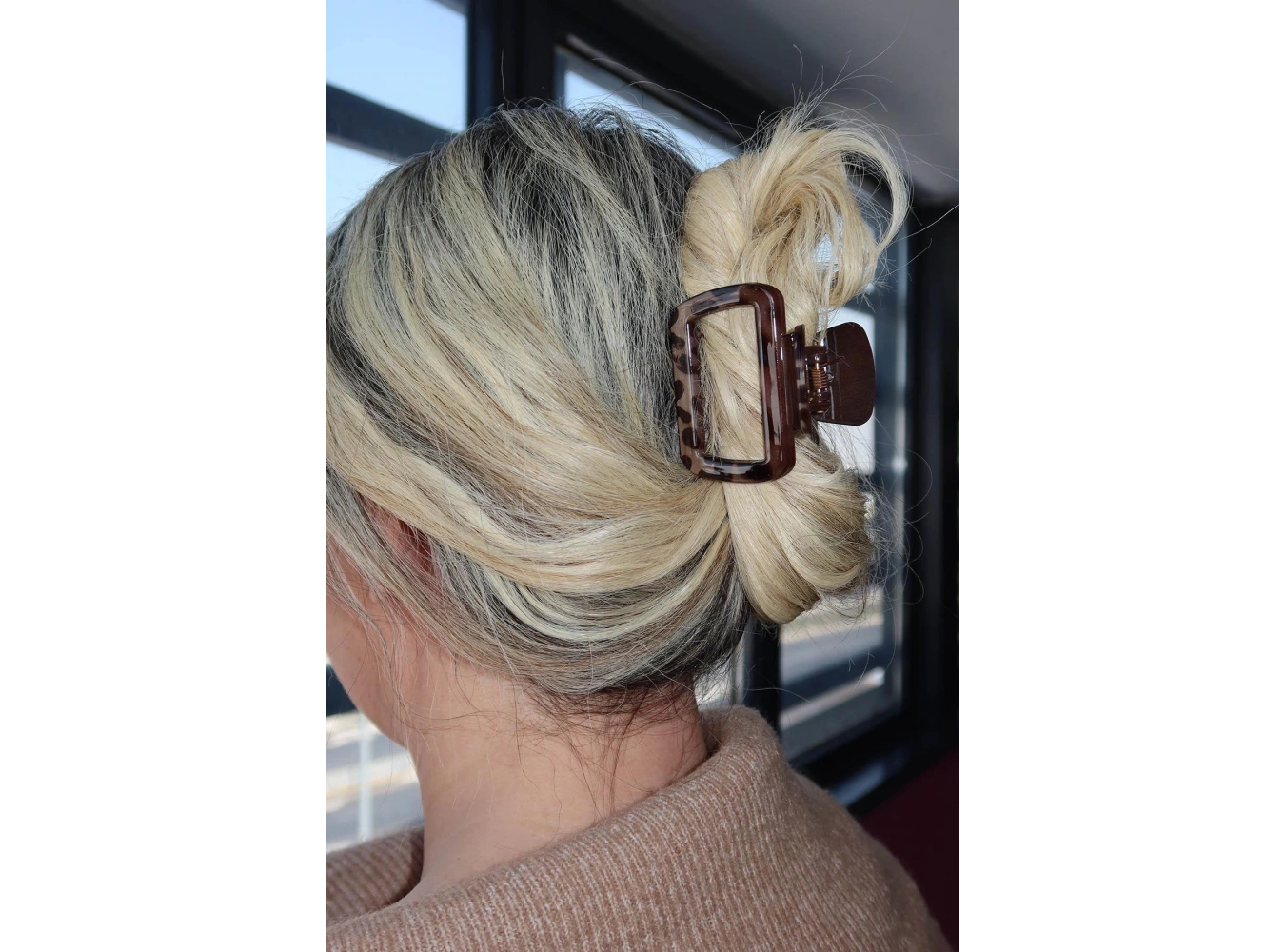 Kahverengi Leopar Desenli Mandal Toka