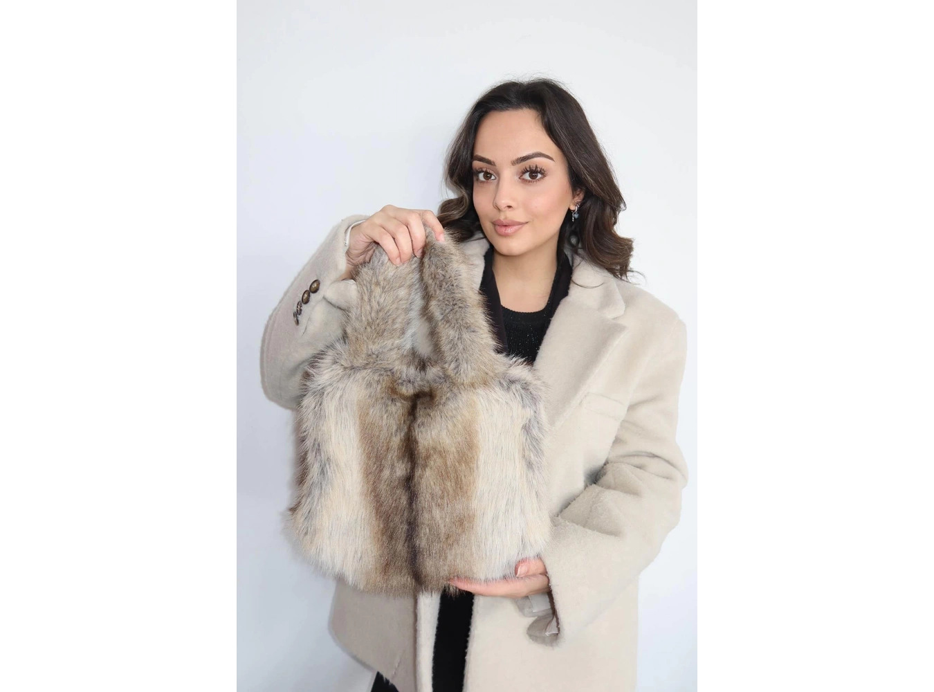 Kahverengi Peluş Kadın Çanta