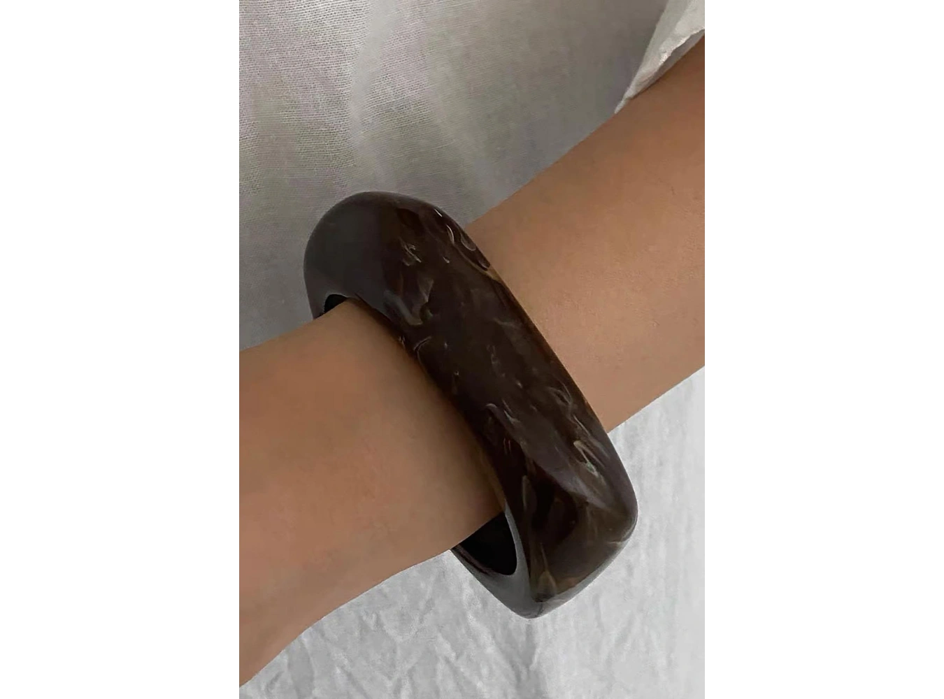 Kahverengi Renk Kemik Mika Bileklik