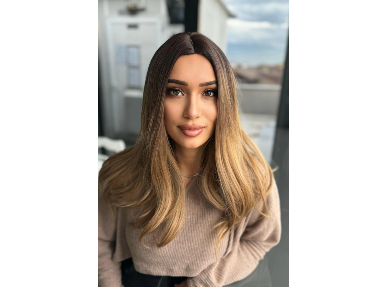 Kahverengi Ve Sarı Ombreli Dalgalı Peruk