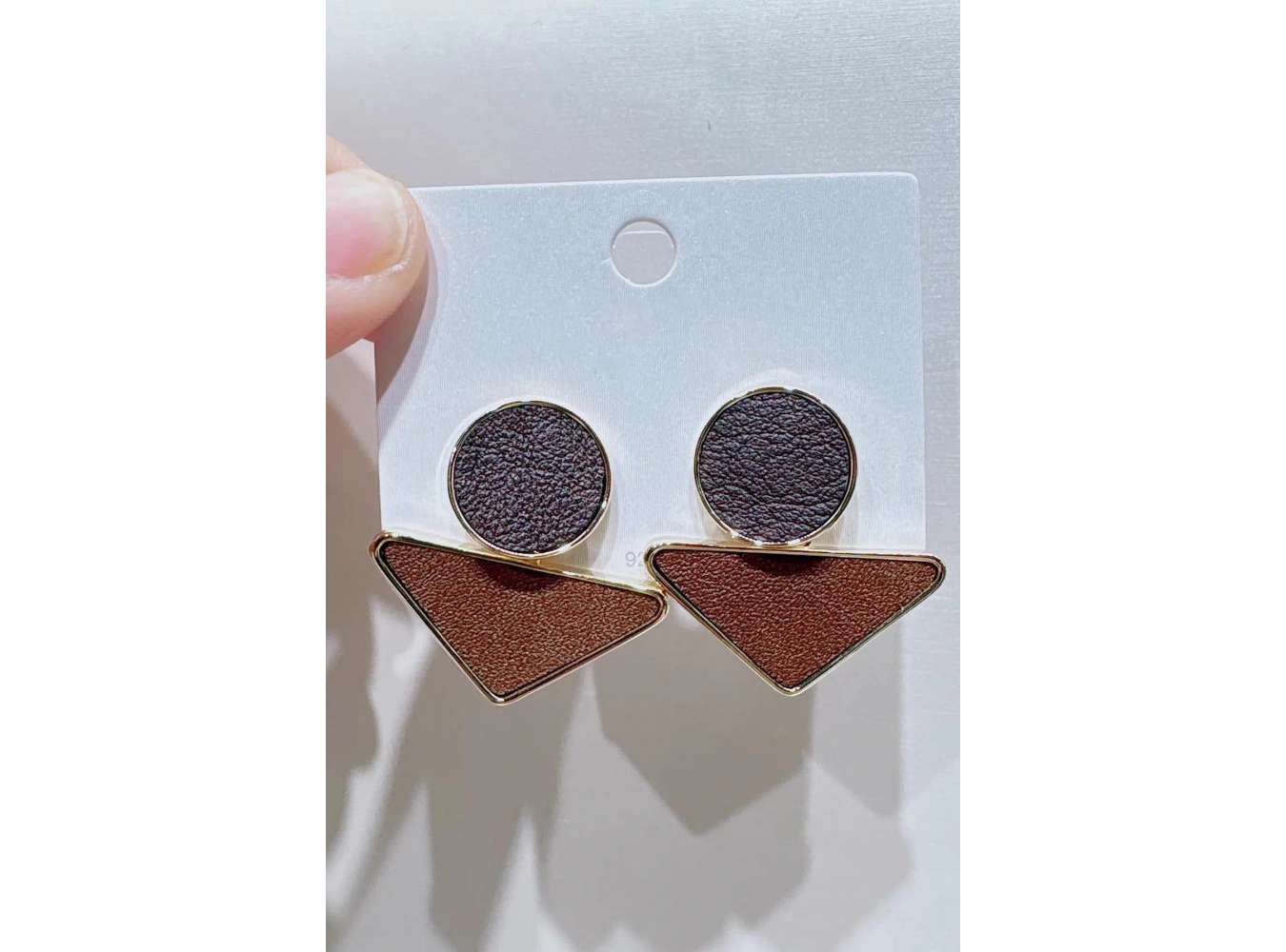 Kahverengi Ve Siyah Renk Sallantılı Küpe (Çift)