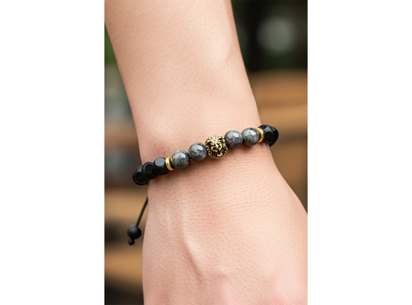 Karışık Renk Aslan Figürlü Boncuk Detaylı Erkek Bileklik