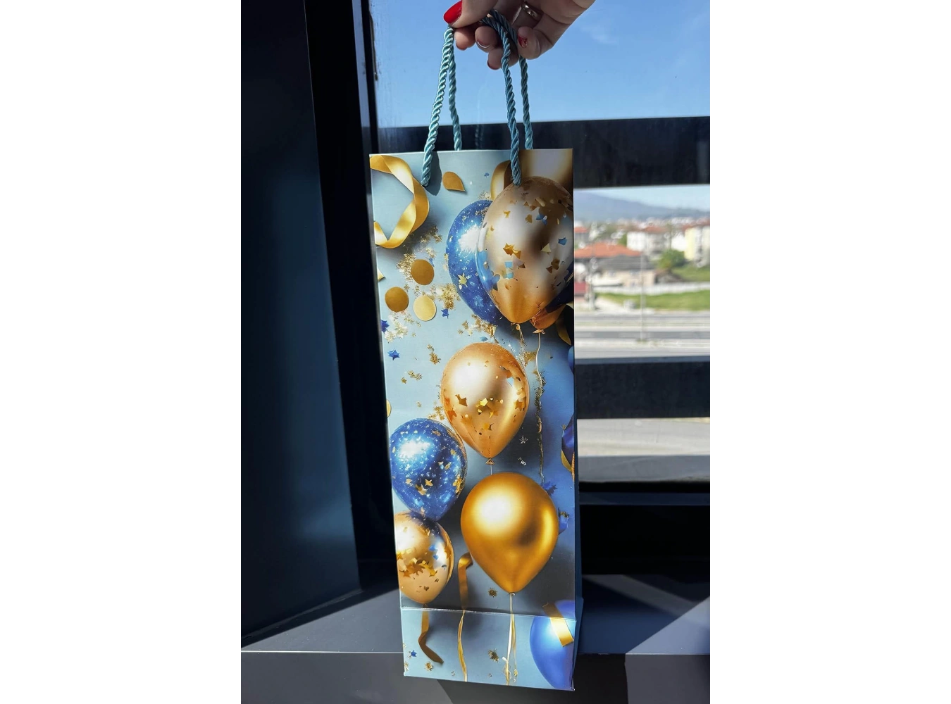 Karışık Renk Balon Figürlü Karton Çanta