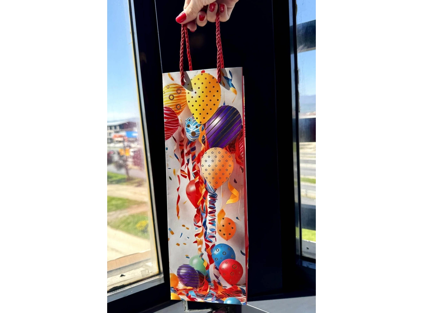 Karışık Renk Balon Figürlü Karton Çanta