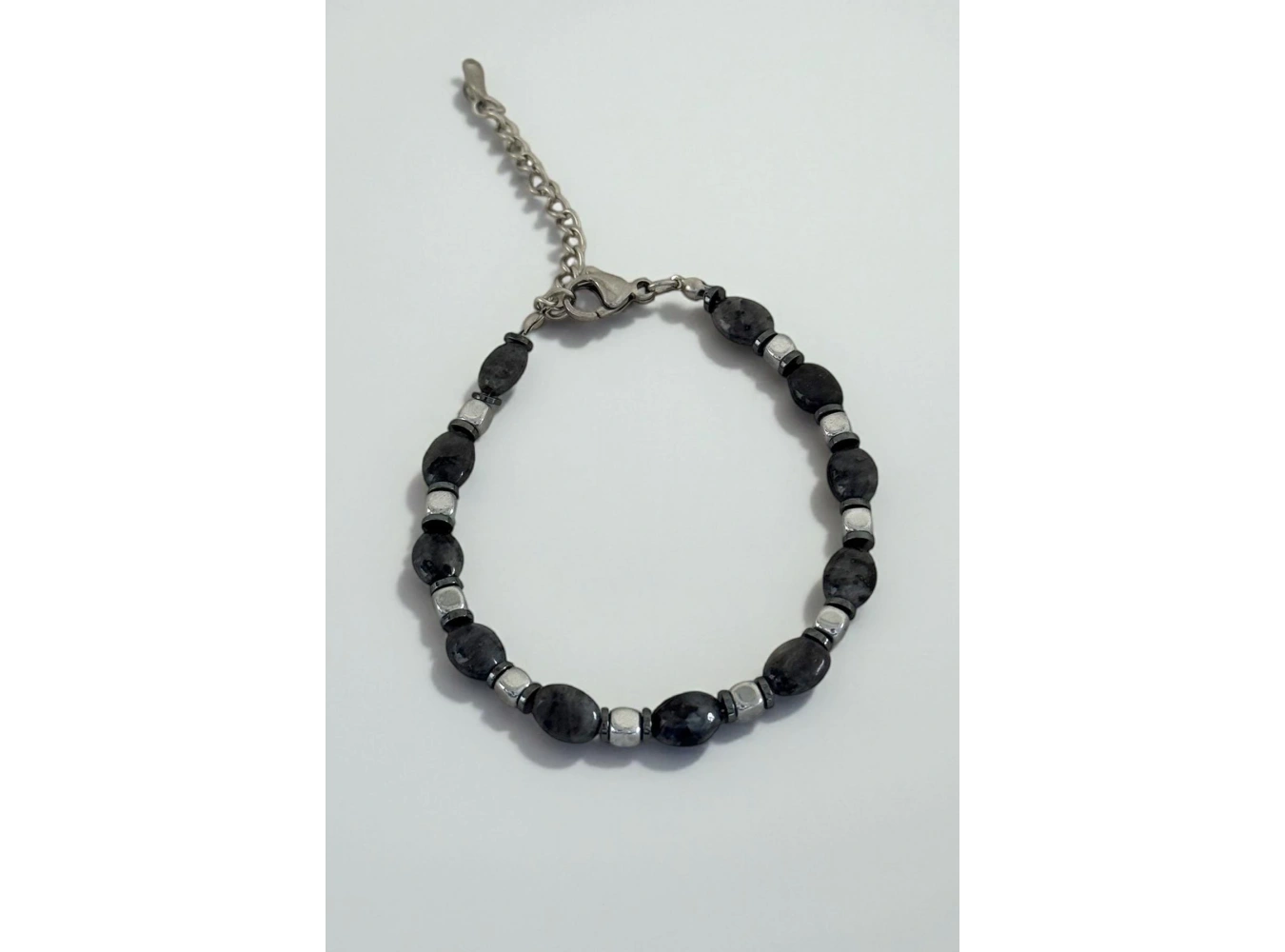 Karışık Renk Boncuk Detaylı Çelik Erkek Bileklik