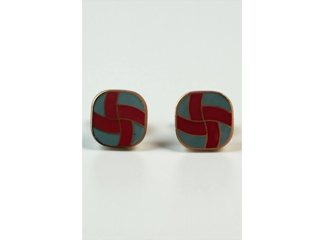 Karışık Renk Çelik Küpe (Çift)