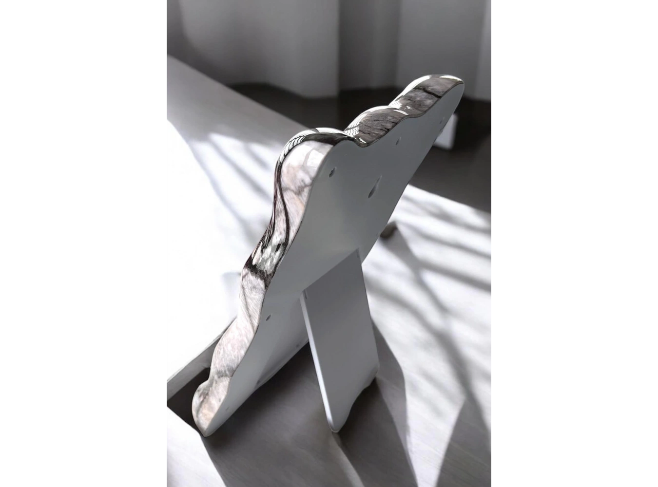 Karışık Renk Çerçeve Detaylı Masa Aynası