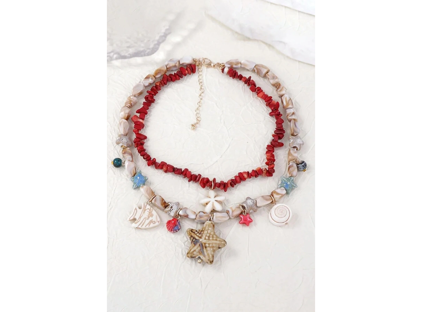 Karışık Renk Charmlı Tasarım Kolye