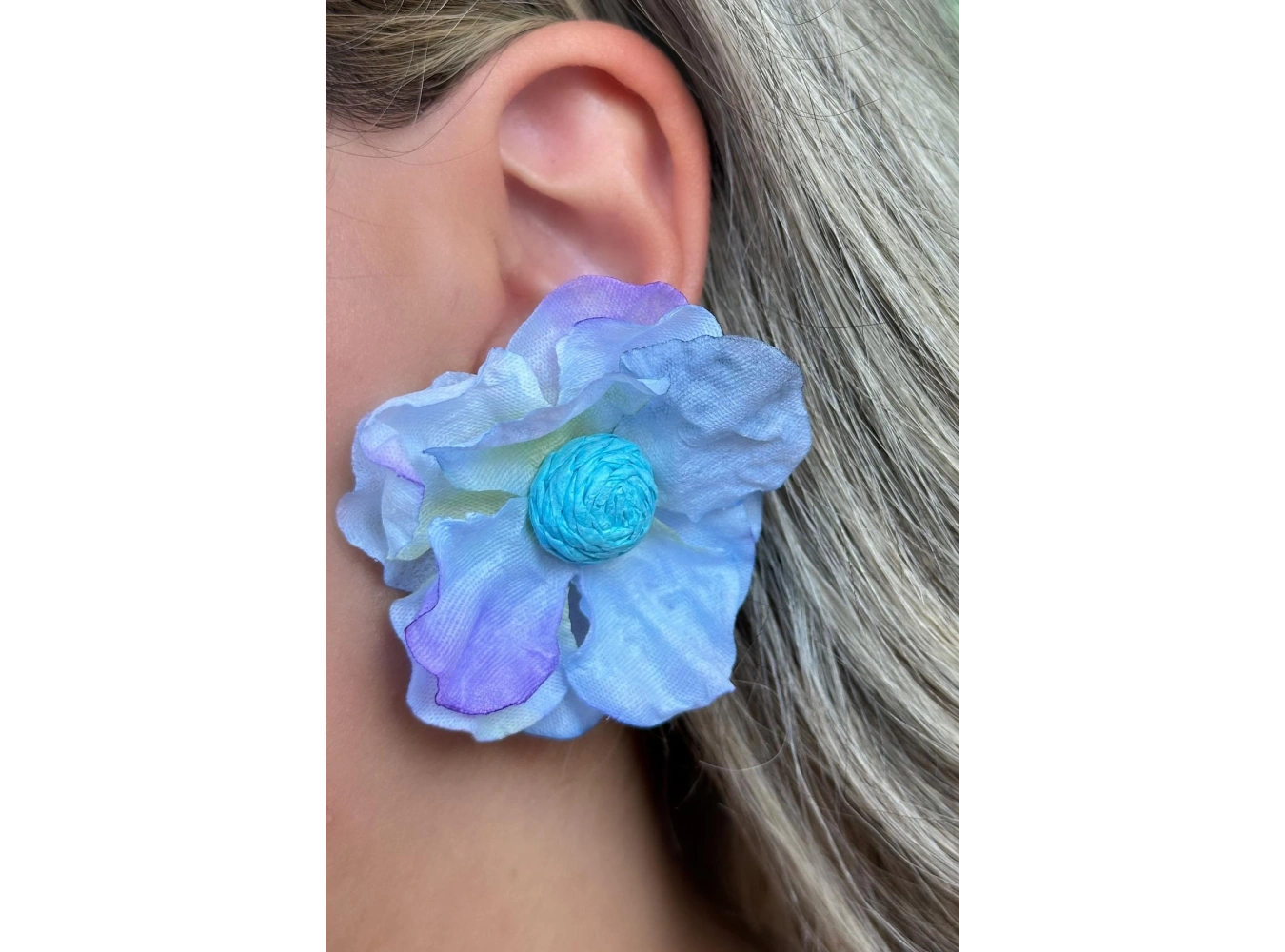 Karışık Renk Çiçek Figürlü Küpe (Çift)