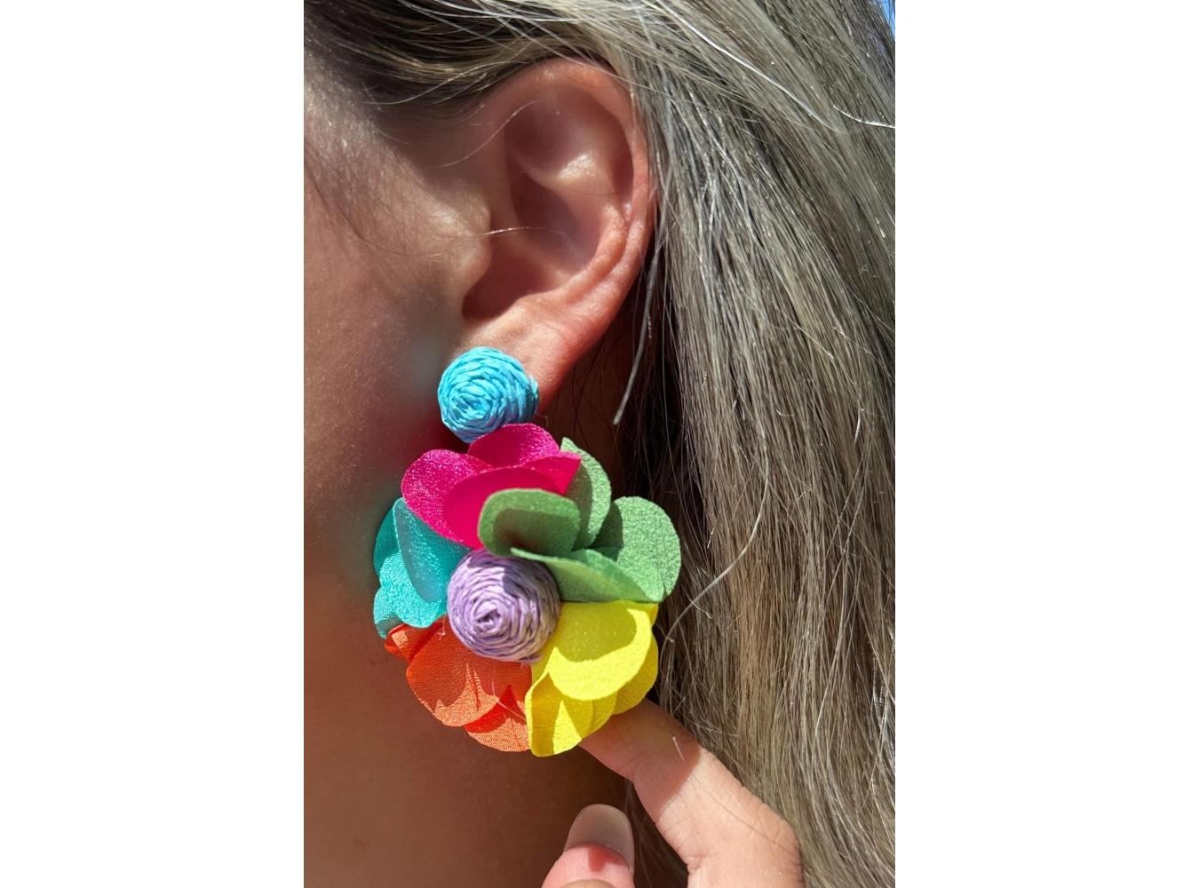 Karışık Renk Çiçek Figürlü Küpe (Çift)