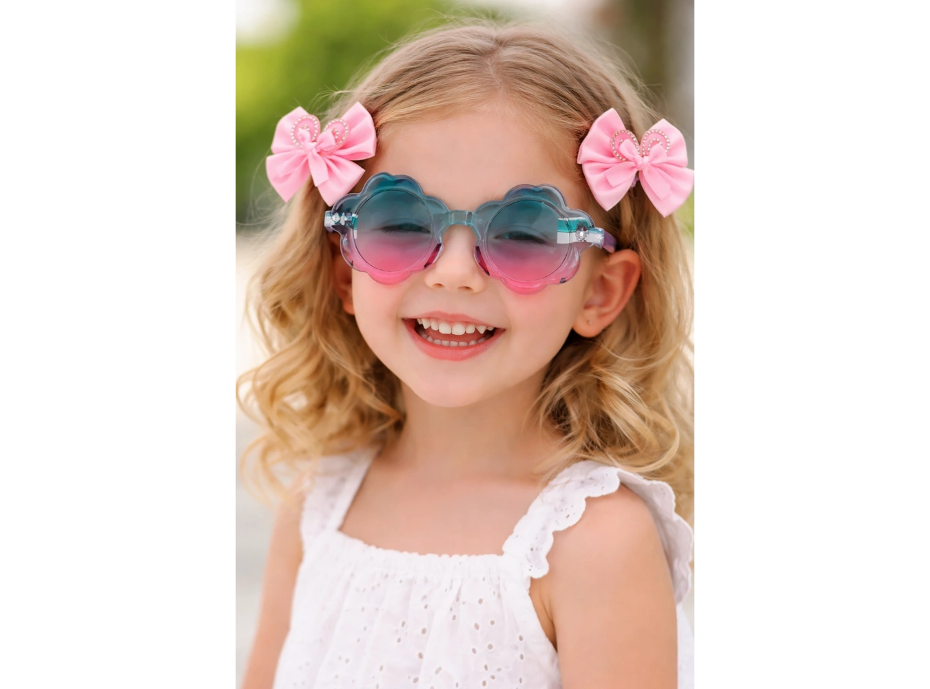 Karışık Renk Çocuk Yan Toka Ve Güneş Gözlüğü Set