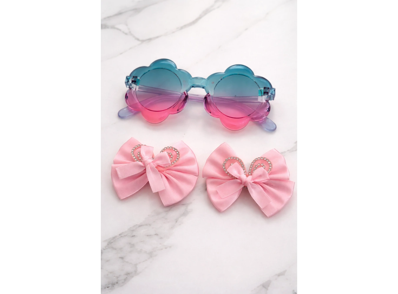 Karışık Renk Çocuk Yan Toka Ve Güneş Gözlüğü Set