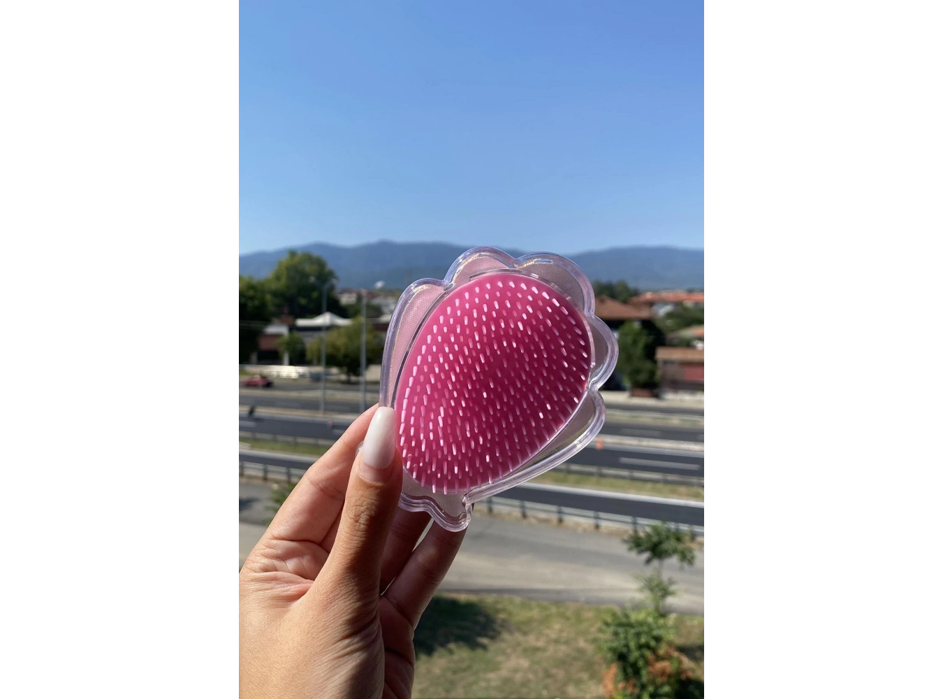 Karışık Renk Deniz Kabuğu Detaylı Kare Figürlü Simli Taşınabilir Saç Tarama Fırçası/ Tarak